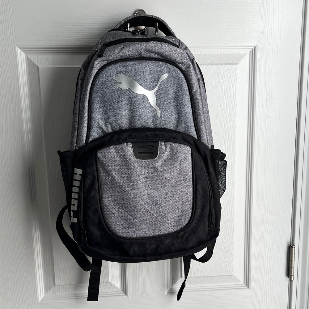 NWNT Puma Men's Black and Gray Backpack